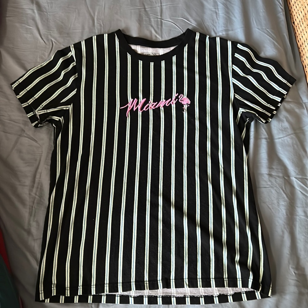 Men’s black w/ green and blue strip Tee